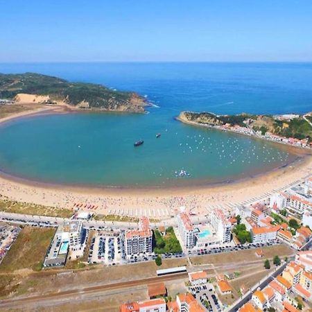 Beautiful Apartment In S O Martinho Do Porto With Balcony 상 마르티뇨 두 포르투 외부 사진