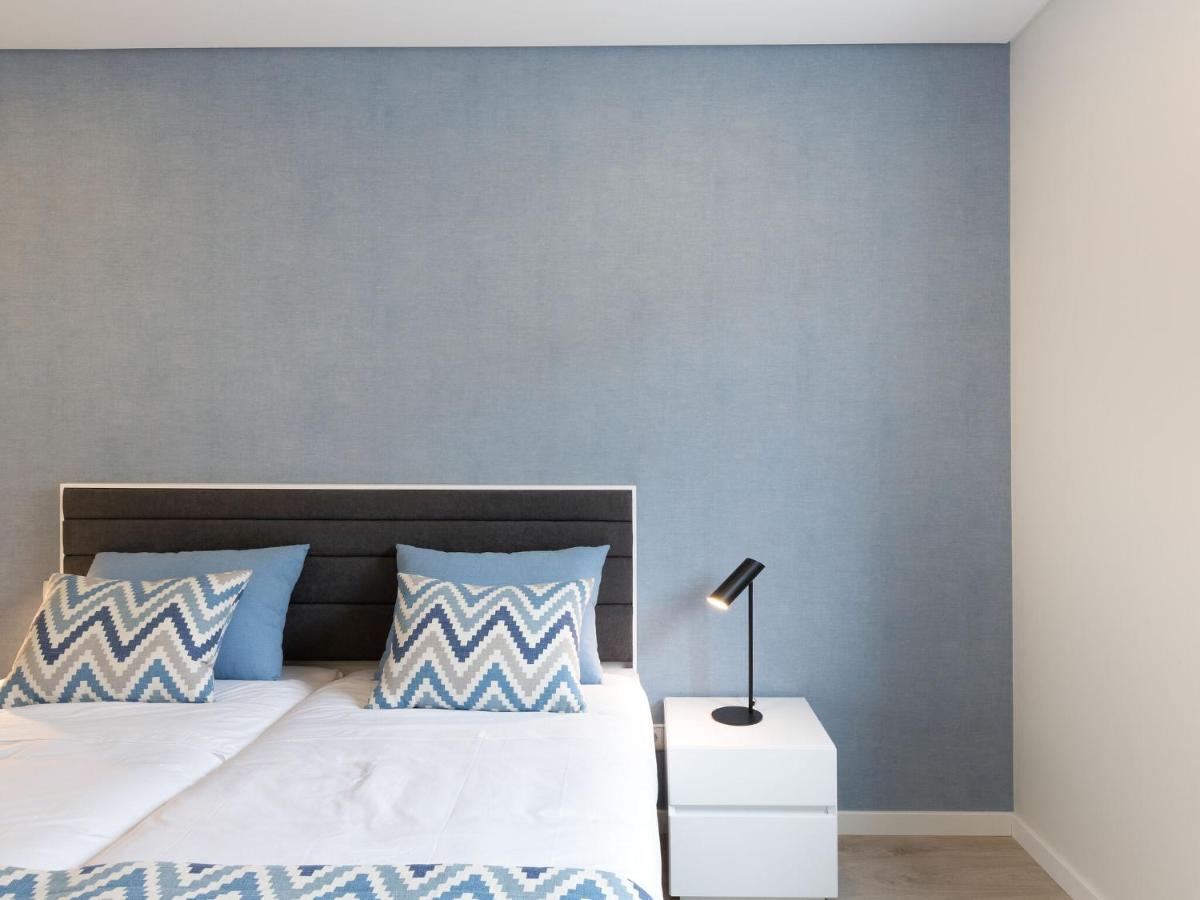 Beautiful Apartment In S O Martinho Do Porto With Balcony 상 마르티뇨 두 포르투 외부 사진
