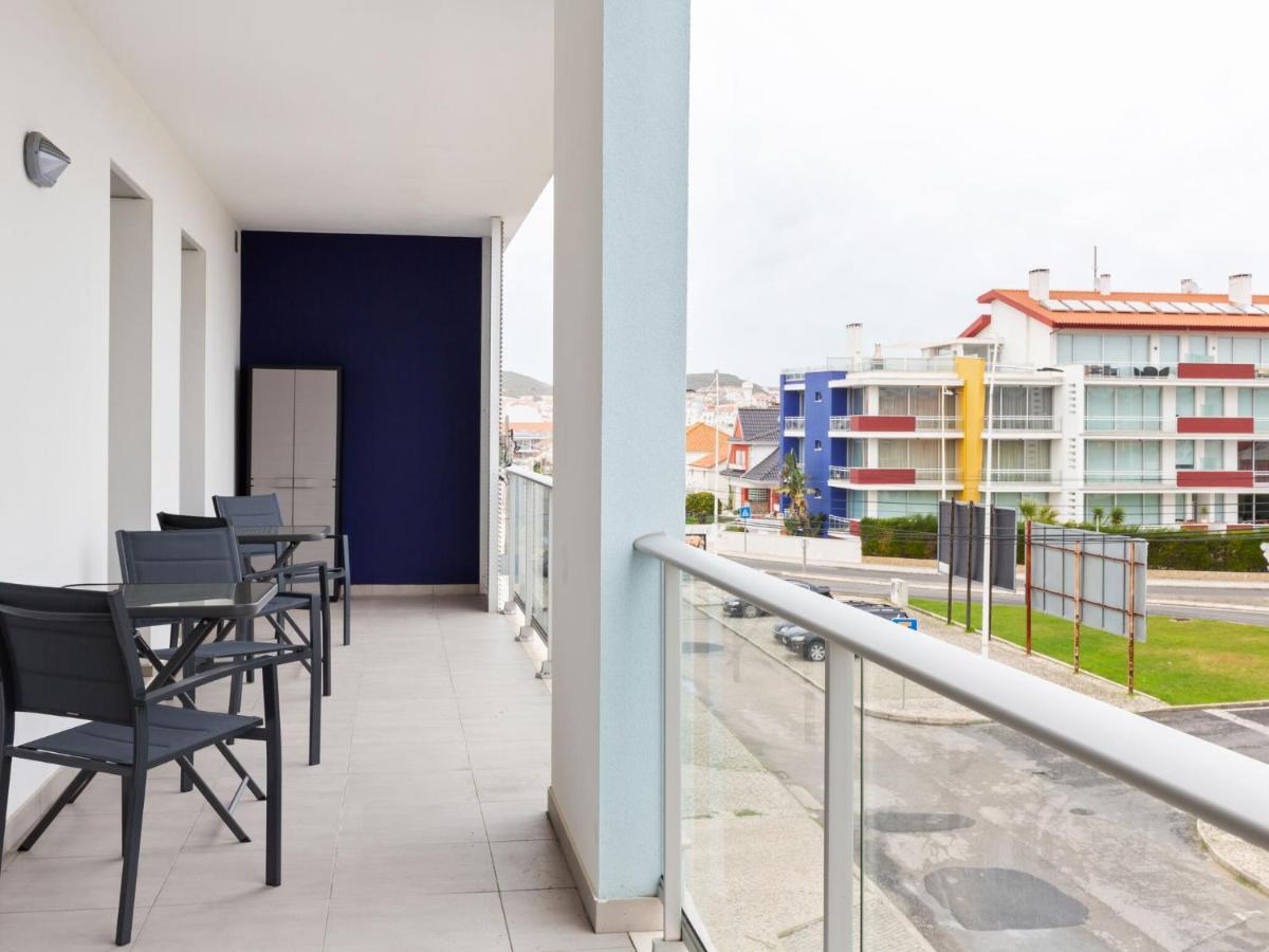 Beautiful Apartment In S O Martinho Do Porto With Balcony 상 마르티뇨 두 포르투 외부 사진